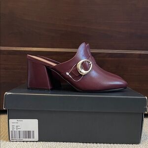 Bernardo Women's Natasha Mule in Bordeaux size 8.5 NIB Career Academia